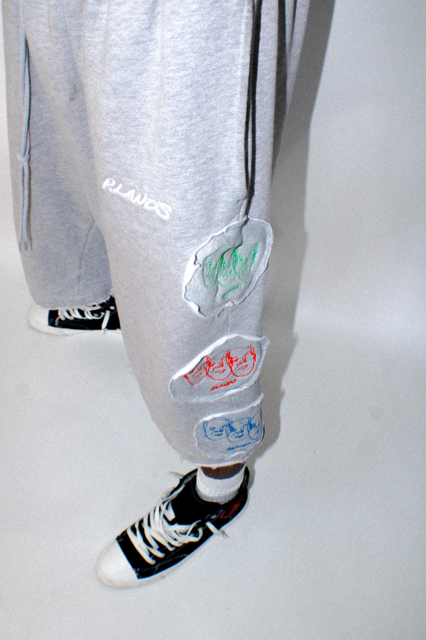 (PRE-ORDER) 3/4 Eigth Anniversary Shorts