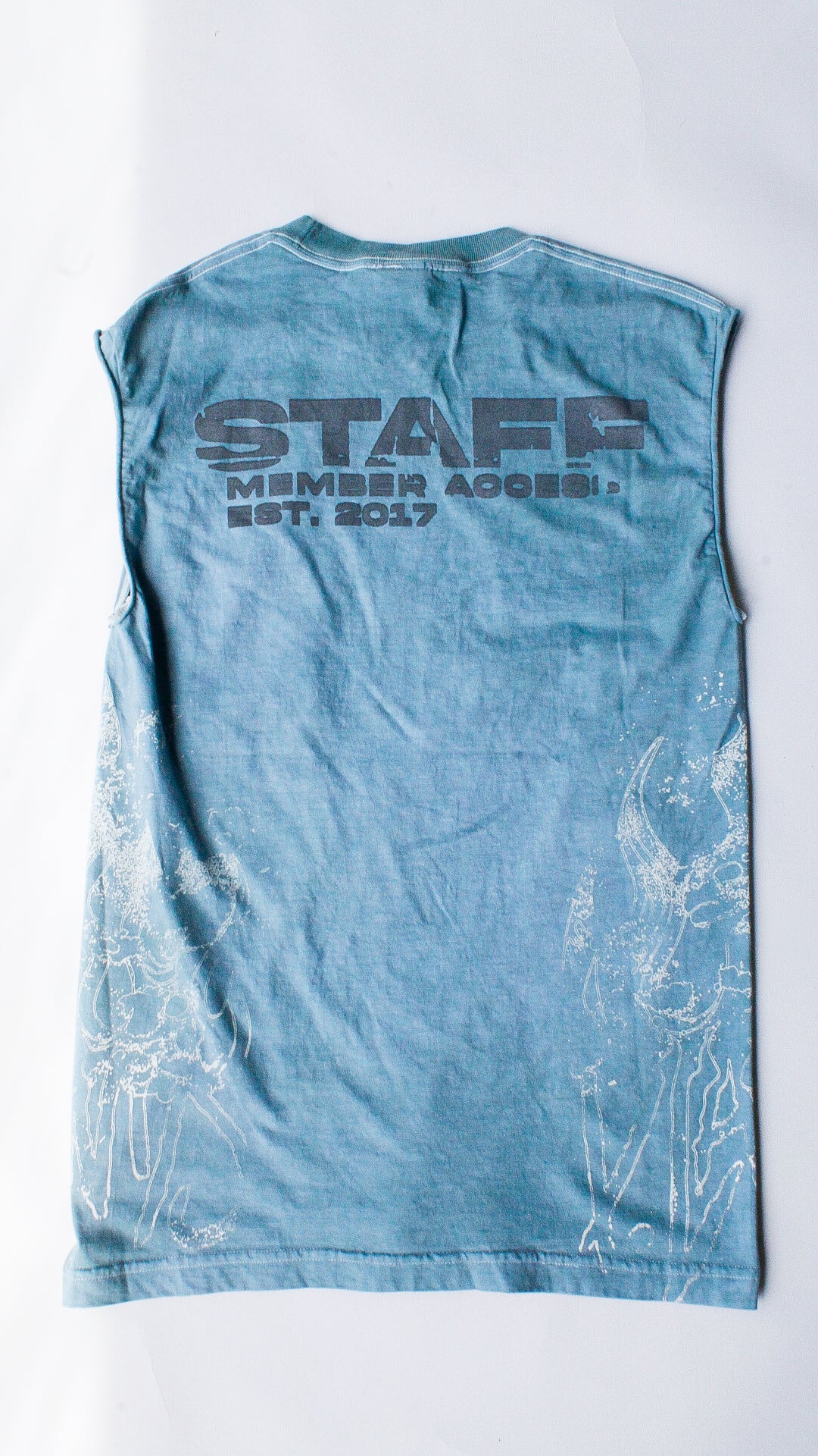 “Chain Reaction” Sleeveless Tee